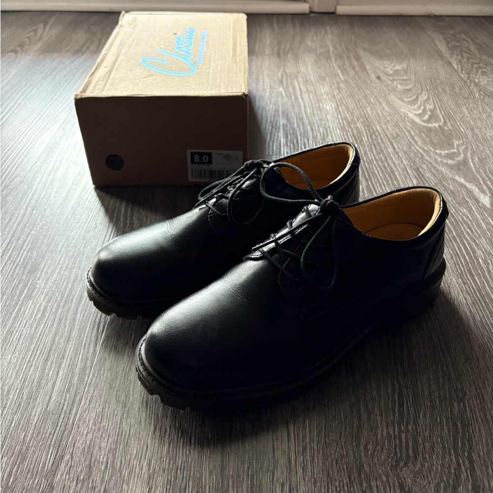 Classic Black Women’s Oxfords